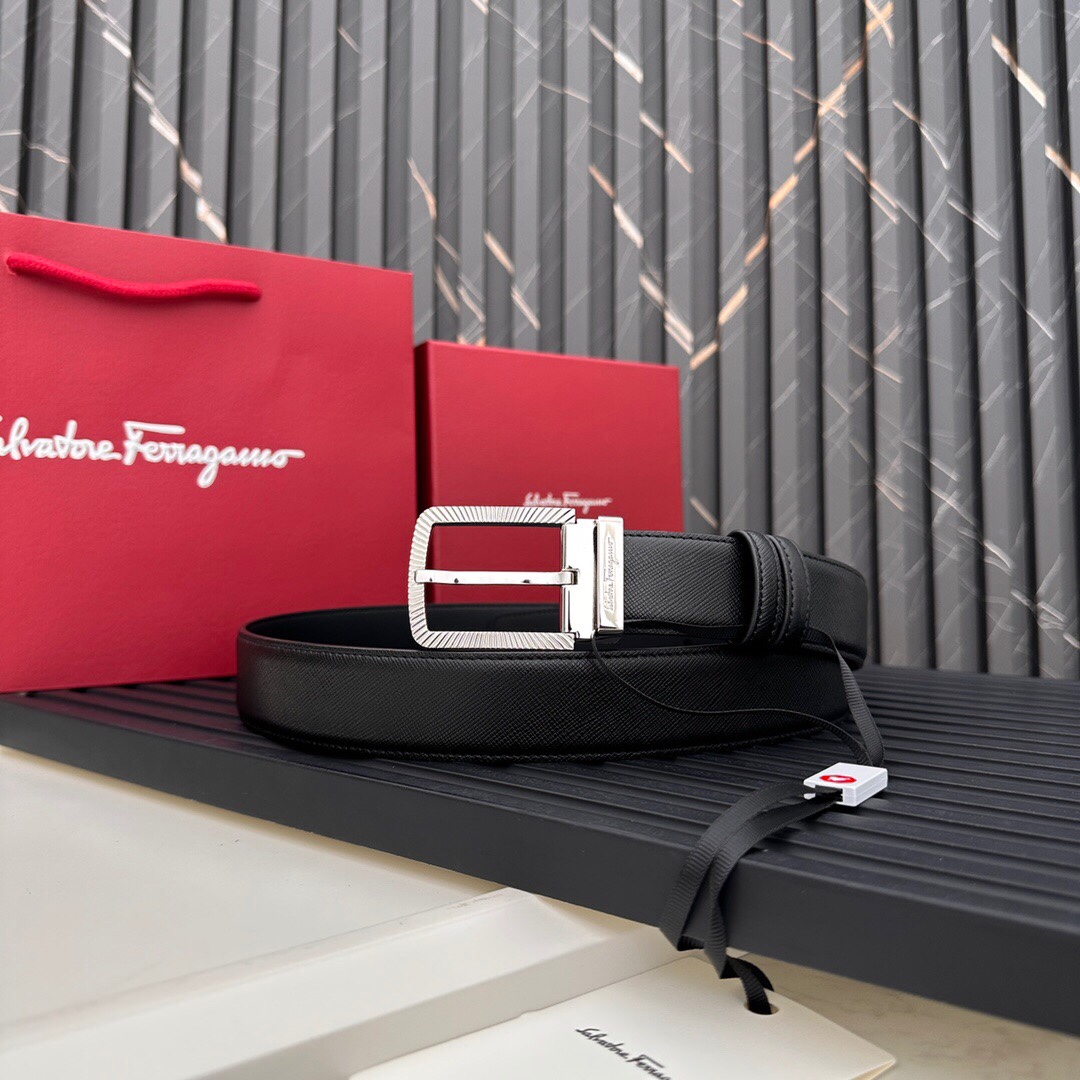 フェラガモ「Ferragamo」リバーシブルベルト