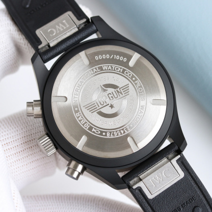 IWC パイロット・ウォッチ・クロノグラフ41 “プティ・プランス” / IW389410