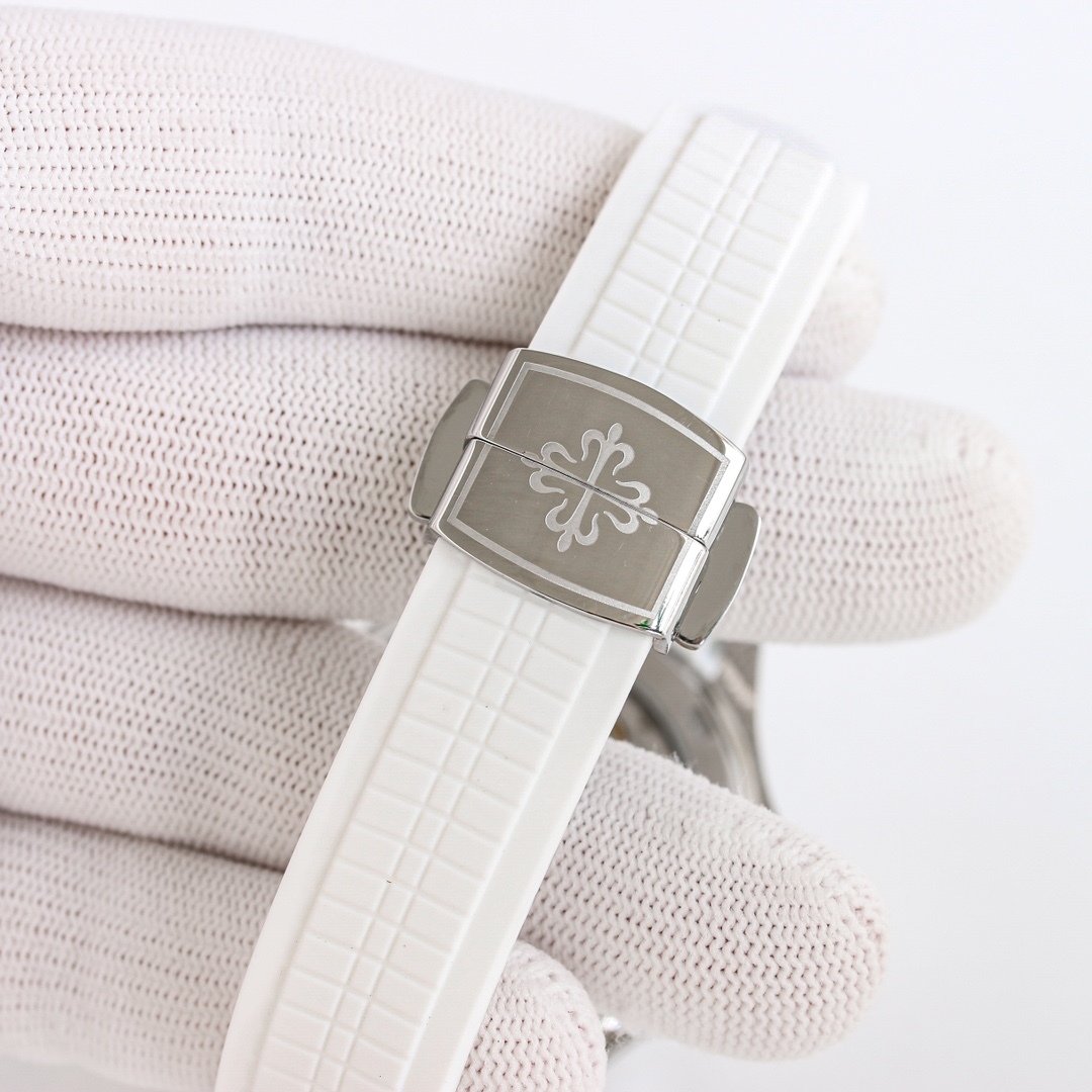 パテック フィリップ「Patek Philippe」アクアノート ルーチェ 5268R 38.8MM