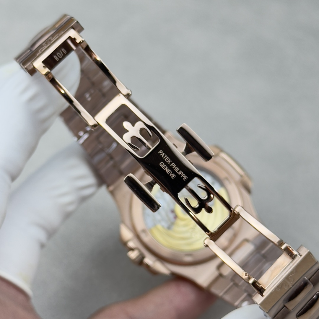 Patek Philippe ノーチラス 5711 スタイル ウルトラスリム アップグレード版 / カスタムウォッチ