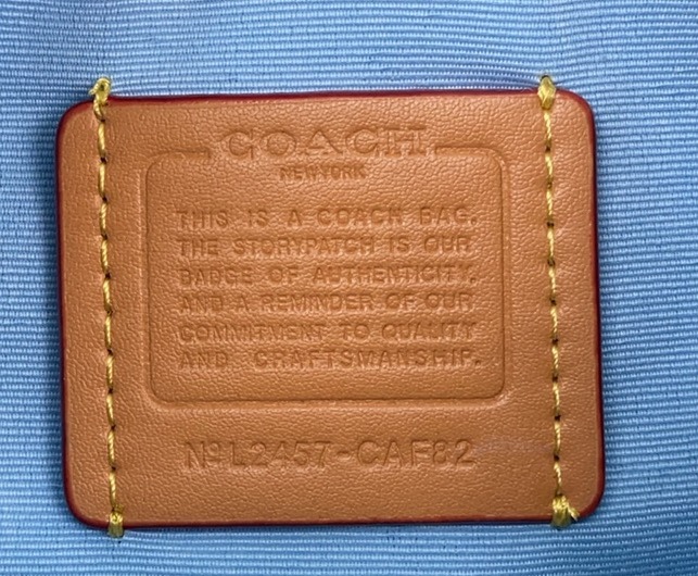 コーチ「Coach」テリ デニム アンダーアームバッグ