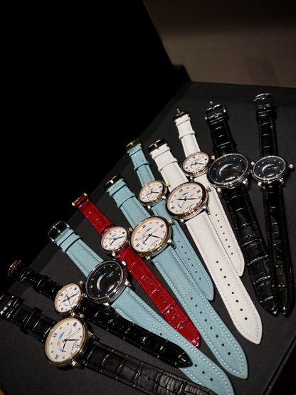 Tissot ティソ デジール ムーンフェイズ ローマ数字 / レディース＆メンズ クォーツ腕時計