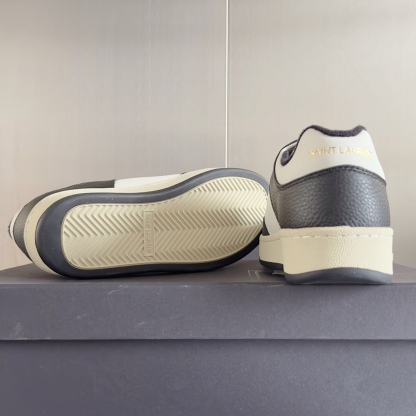 サンローラン「Saint Laurent」 SL61 ローバーカット レースアップスニーカー ブラック＆ホワイト