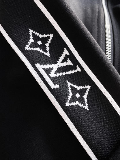 ルイ・ヴィトン「Louis Vuitton」Set in stock セットアップ / 2026年秋冬 カジュアルウェア