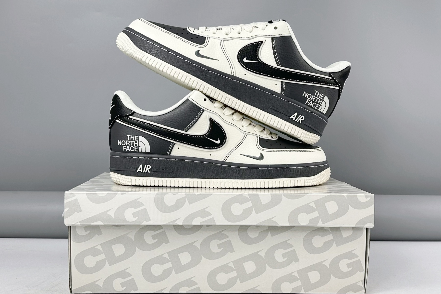 「コラボモデル」The North Face x Nikeク ロー カジュアルスニーカー