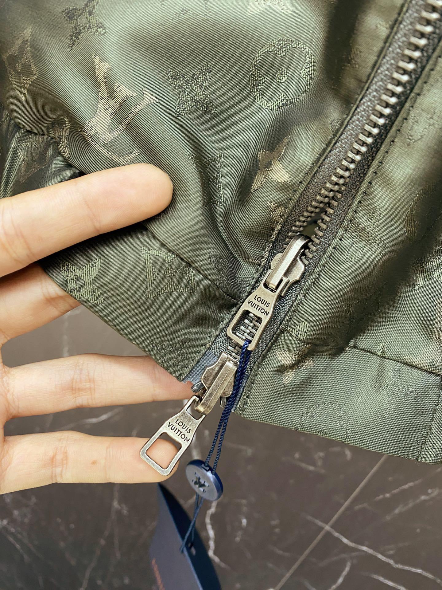 ルイ・ヴィトン「Louis Vuitton」ルイ・ヴィトン モノグラム トーンオントーン フーデッド ジャケット / アウター