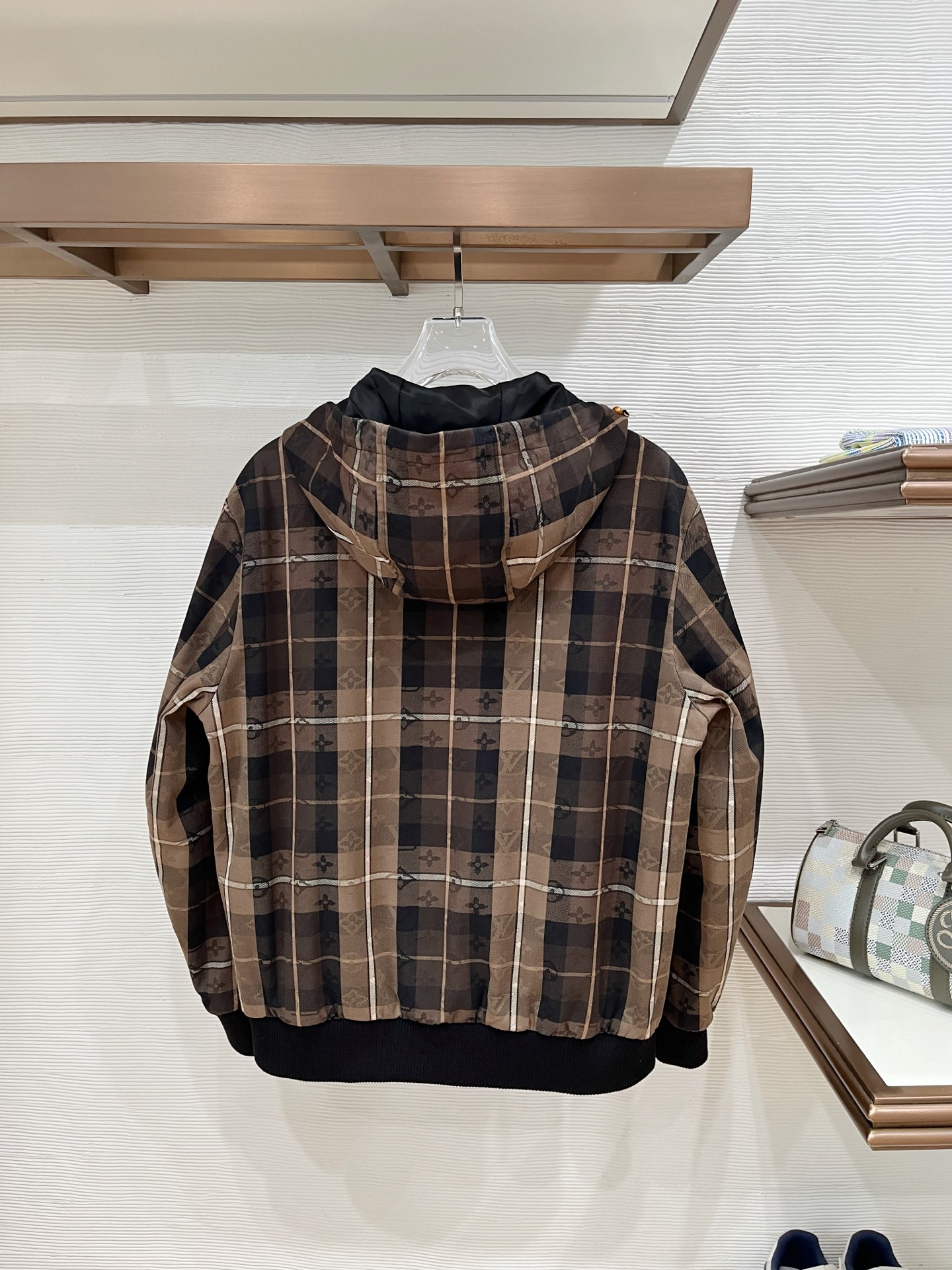 ルイ・ヴィトン「Louis Vuitton」ルイ・ヴィトン モノグラム チェック フーデッドジャケット / メンズ アウター