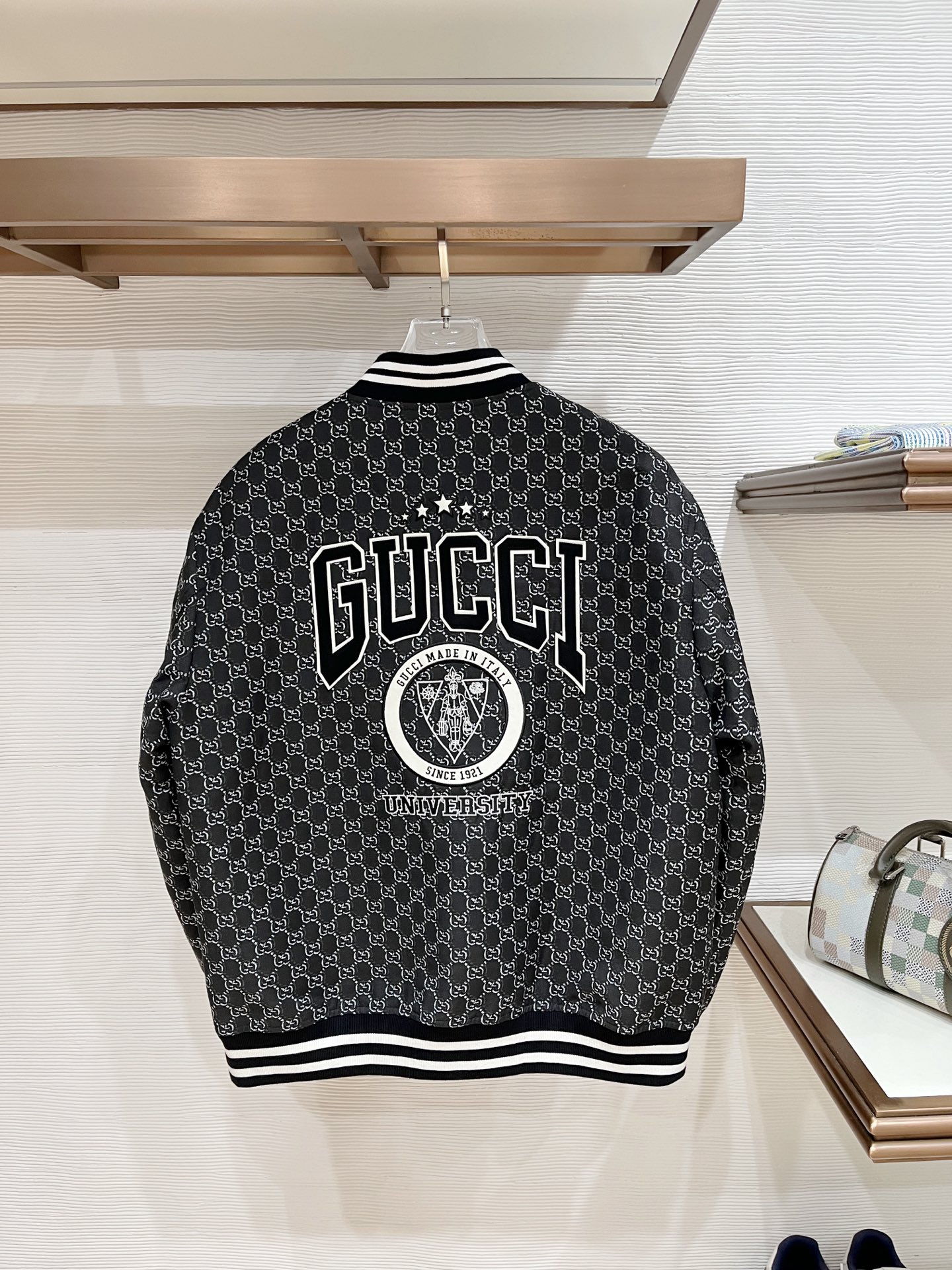 グッチ「Gucci」 オールオーバー ジャカード ベースボールジャケット / ブルゾン