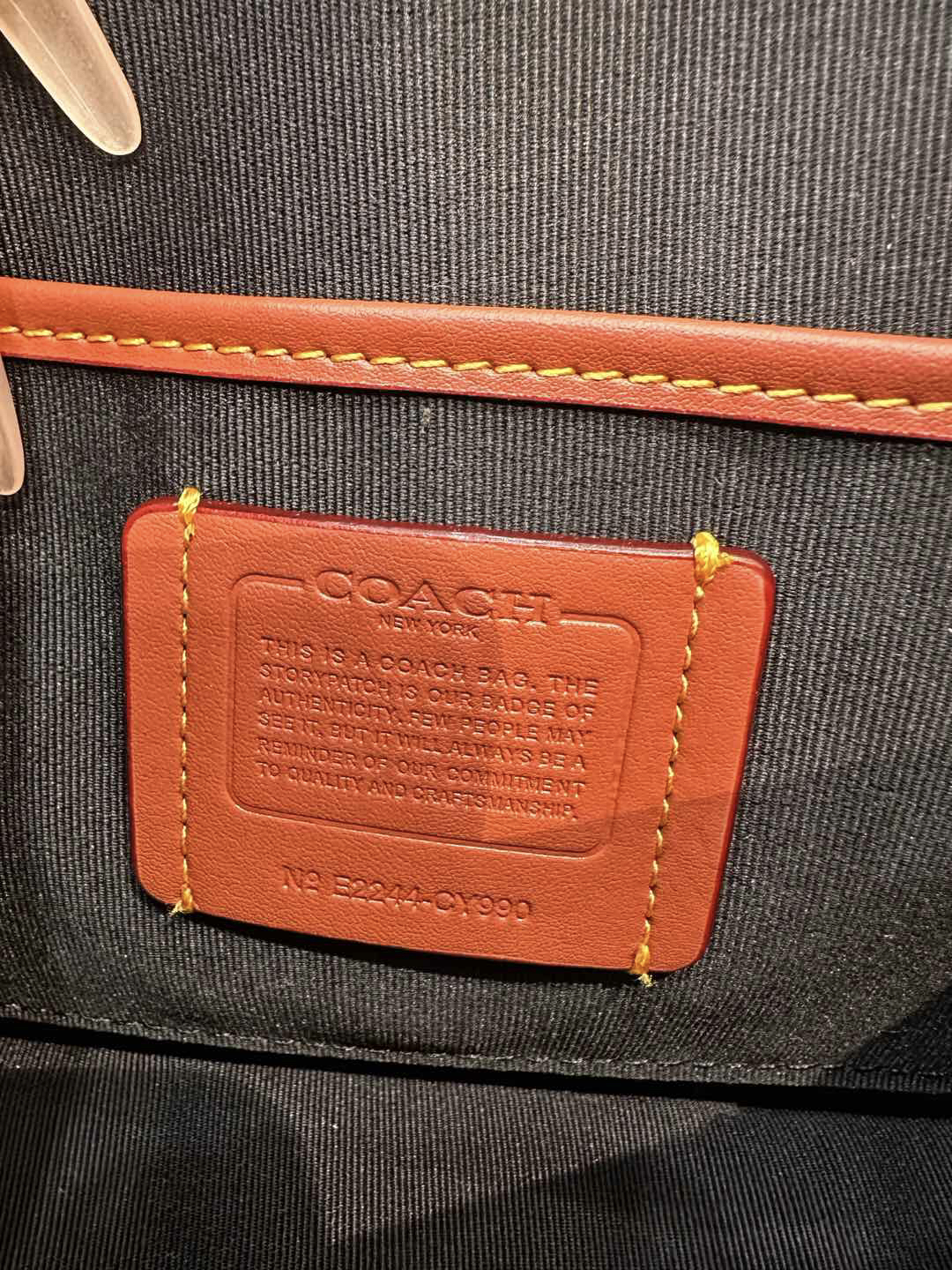 コーチ「Coach」メンズ クラシックシグネチャー LEAGUE  ショルダーバッグ