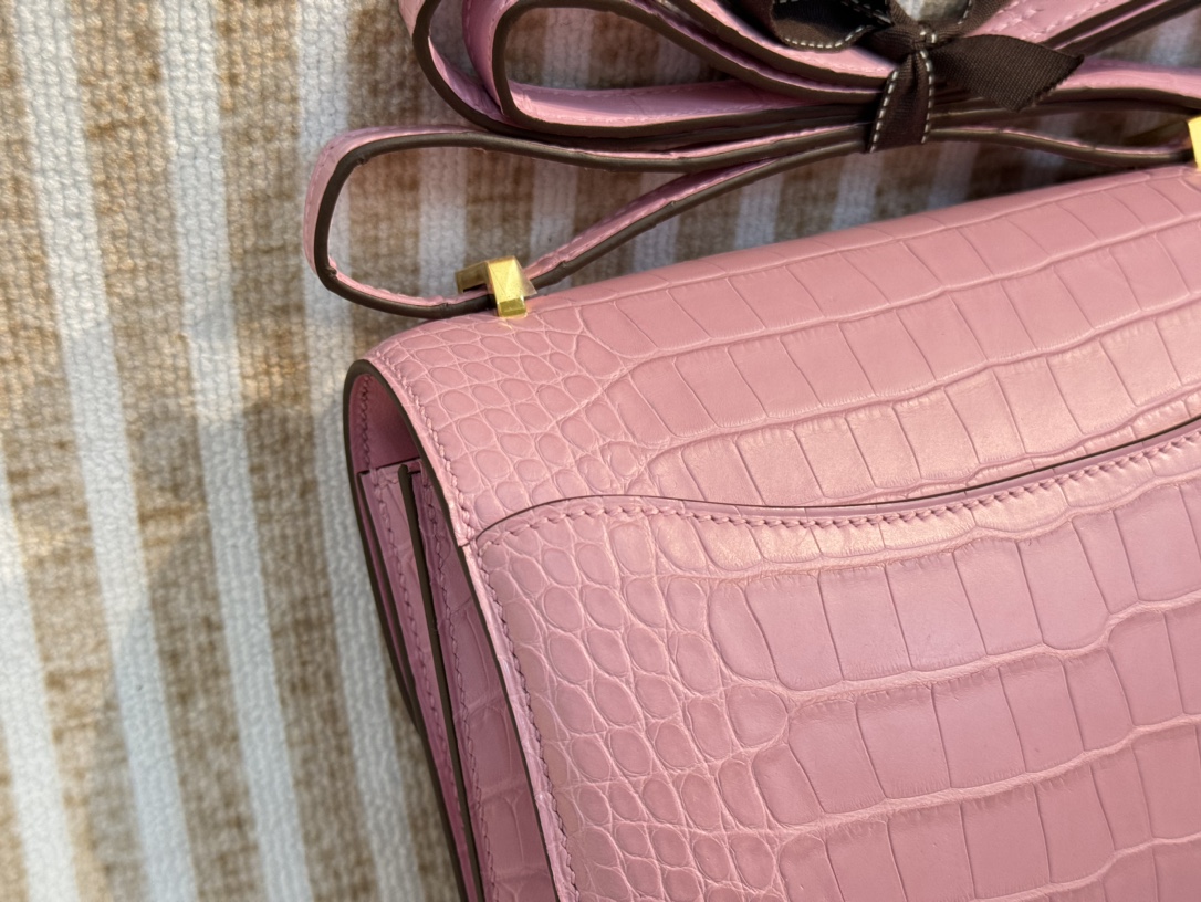 エルメス「Hermès」ミニ・コンスタンス「MINI CONSTANCE」