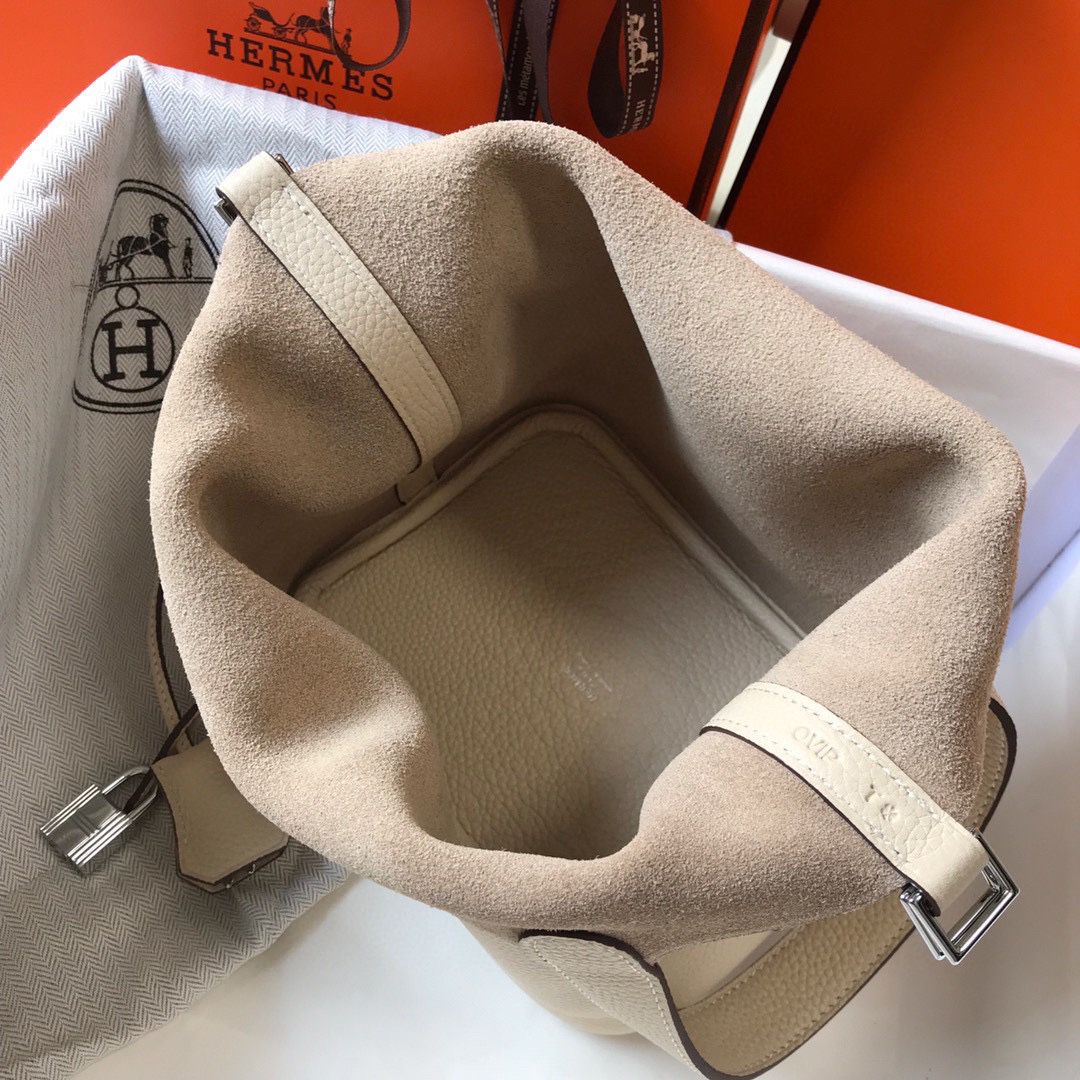 エルメス「Hermès」ピコタン ロック 18 バッグ「Picotin Lock 18 Bag」