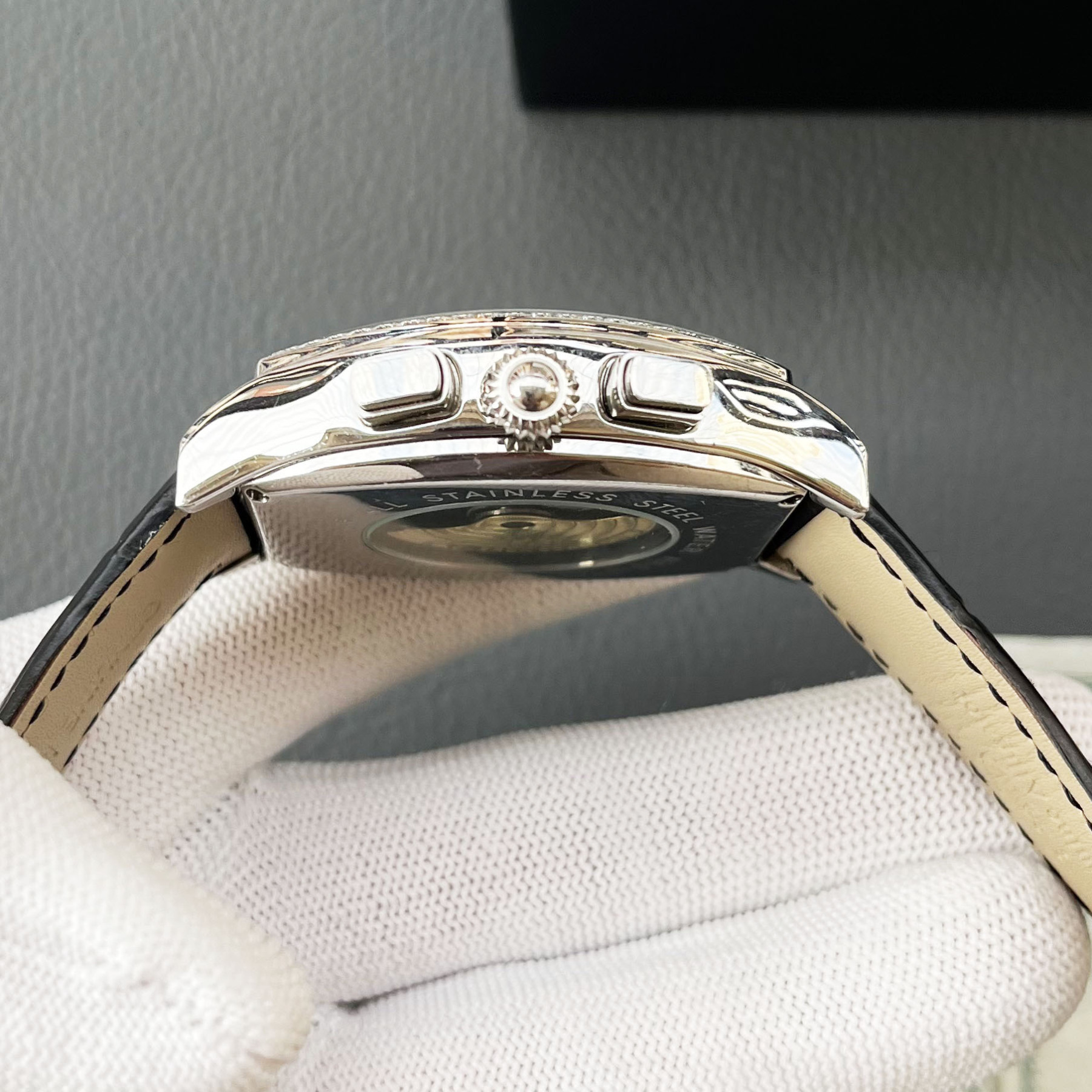 ヴァシュロン・コンスタンタン［Vacheron Constantin］パトリモニー ウルトラシン シンプルハンズ メンズウォッチ42MM