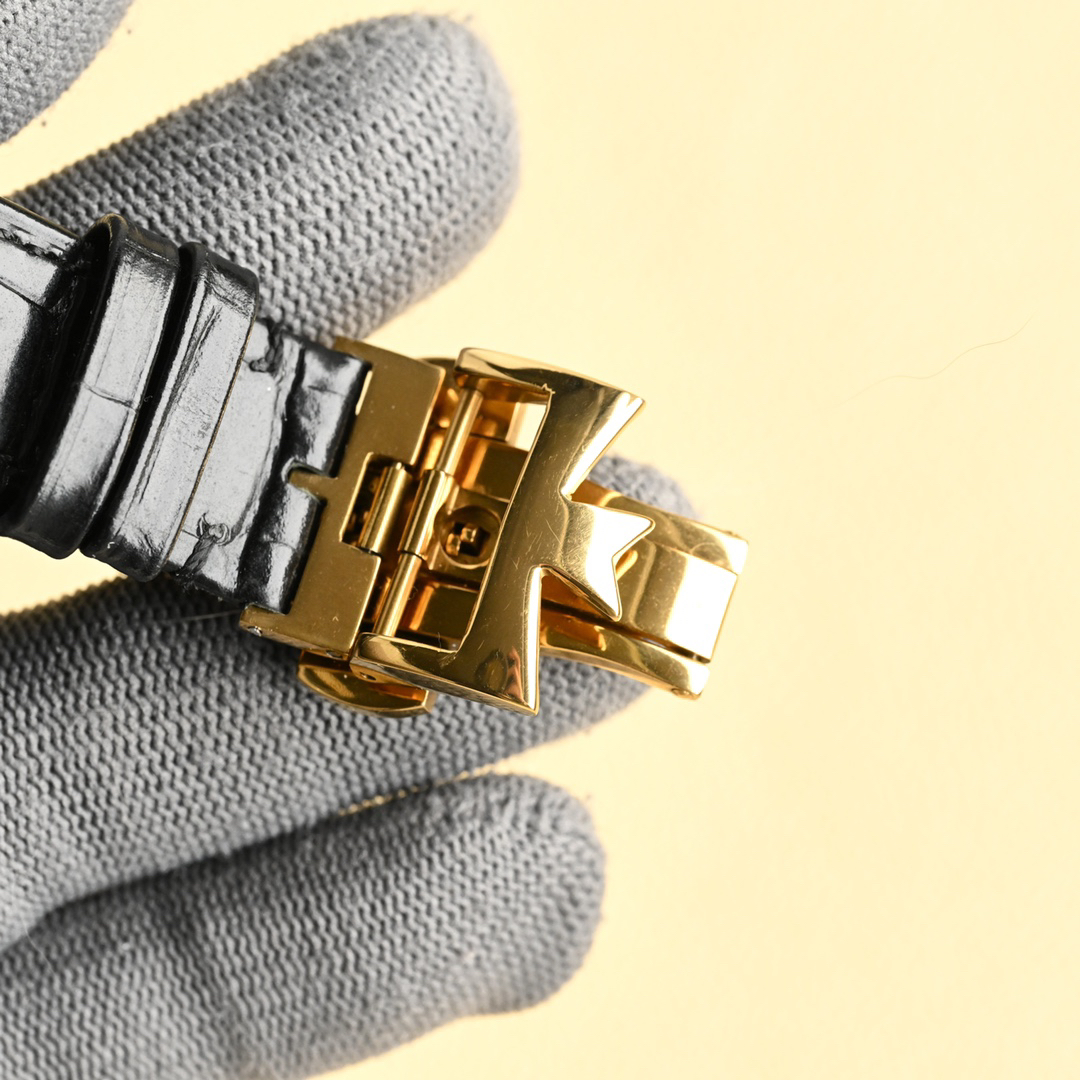 ヴァシュロン・コンスタンタン［Vacheron Constantin］ Traditionnelle R46 アップグレード版 メンズ腕時計40MM