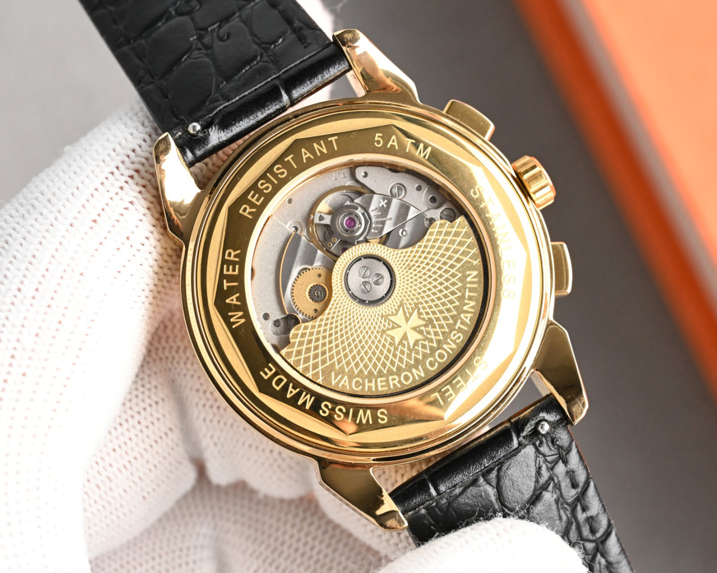 ヴァシュロン・コンスタンタン［Vacheron Constantin］伝承アプデグレードシリーズ 自動機械式腕時計41MM