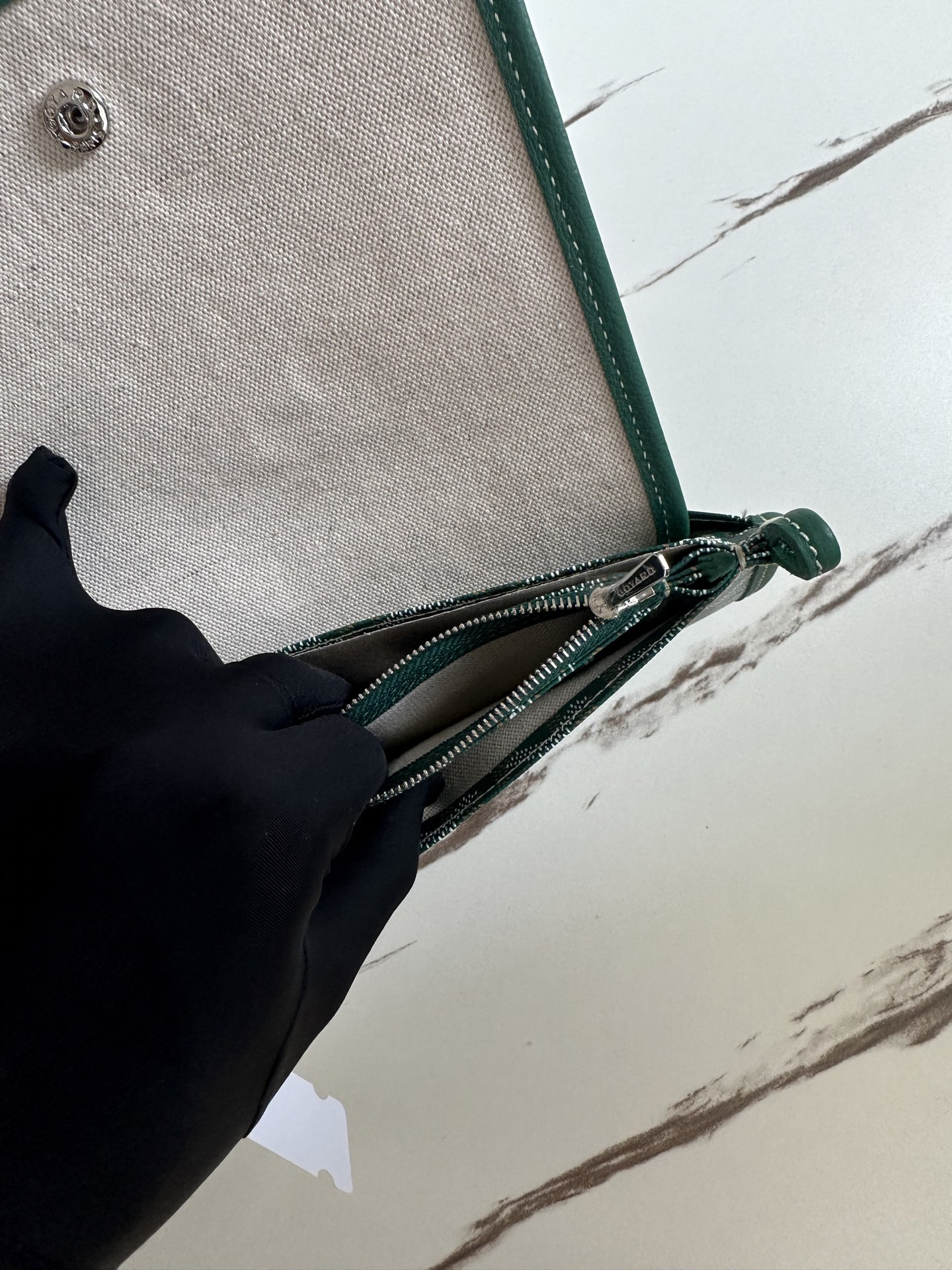 ゴヤール「Goyard」 Plume グリーン エンベロープバッグ