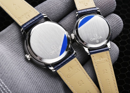 オメガ「Omega」デビル プレステージ カップルウォッチ メンズ39.5MM＆レディース32.7MM スチール＆レザーストラップ