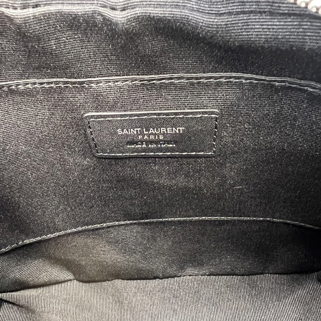 サンローラン「Saint Laurent」LOU ルー キルティング カメラバッグ
