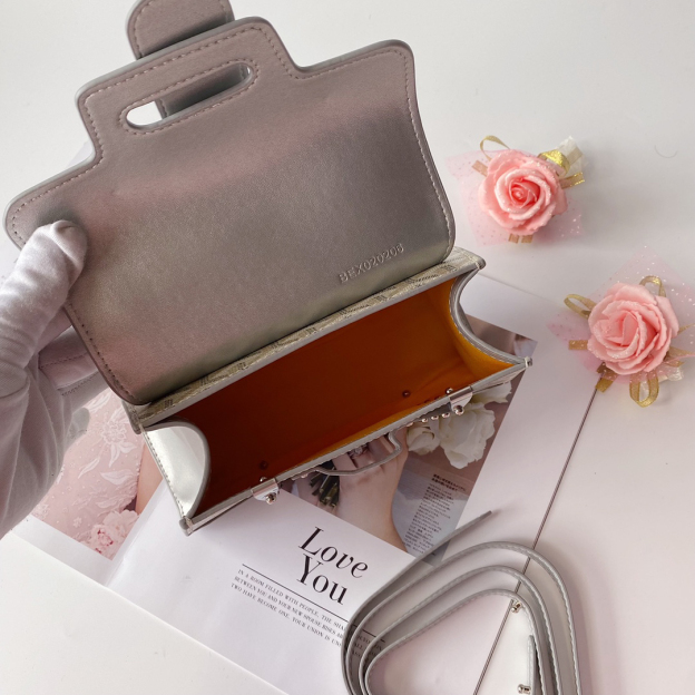 ゴヤール「Goyard」Saïgon Mini ハードケース ショルダーバッグ