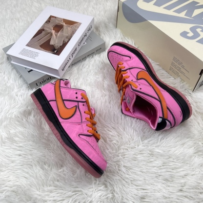 ナイキ「Nike」アライアンス製品 ク ロー カジュアルスニーカー