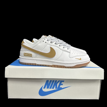 「コラボモデル」Supreme x Nike SB Dunk Low スニーカー