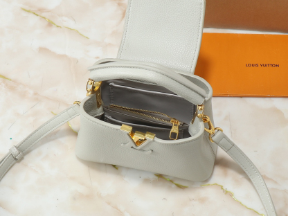 ルイ・ヴィトン「Louis Vuitton」カプシーヌ MINI 7色