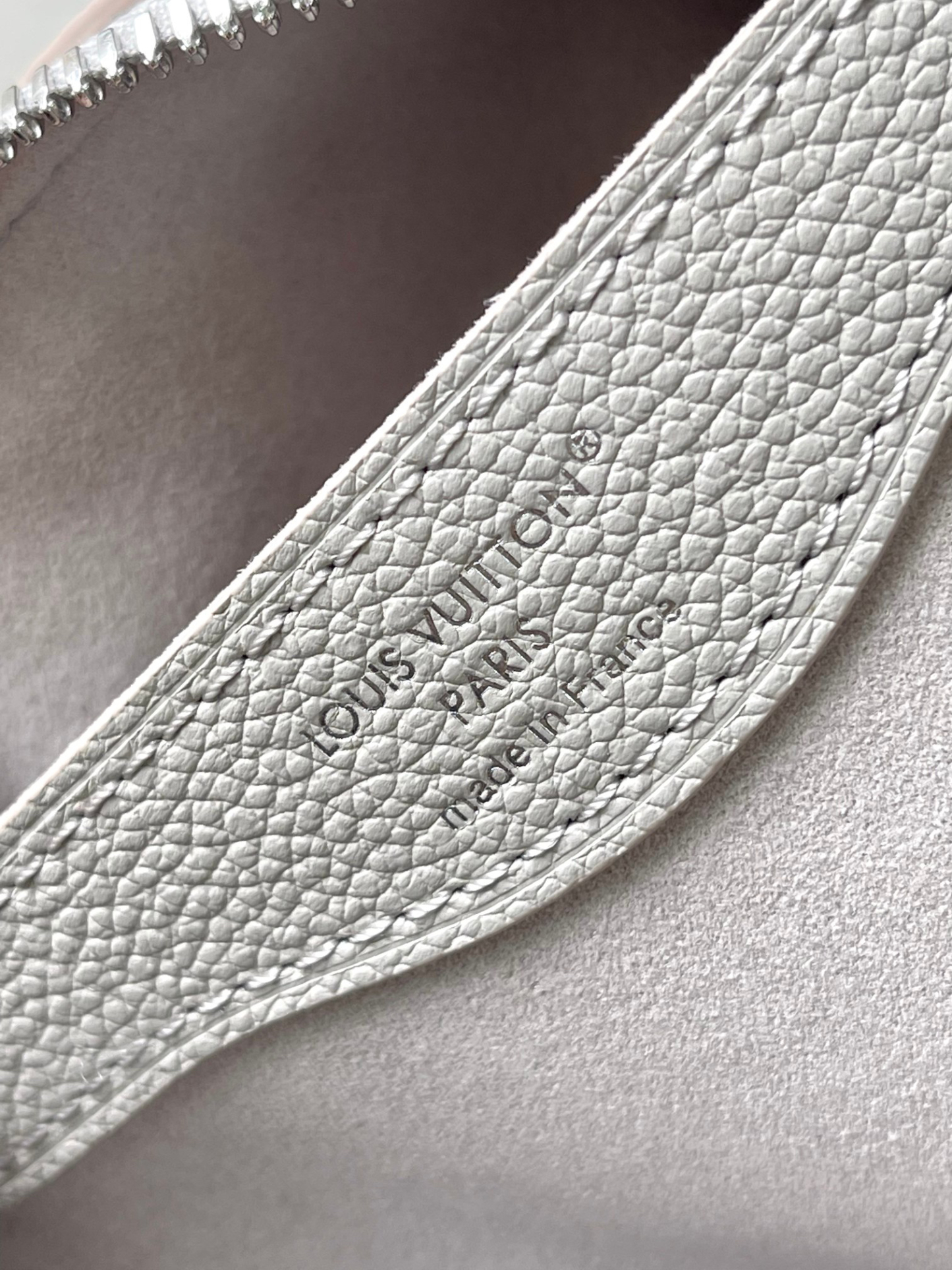 ルイ・ヴィトン「Louis Vuitton」Boulogne 芋泥乳色 ハンドバッグ