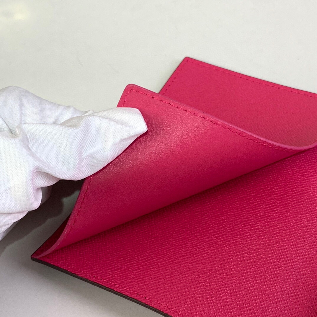 ルイ-ヴィトン(Louis Vuitton) パスポートカバー クーヴェルテュール･パスポール NM