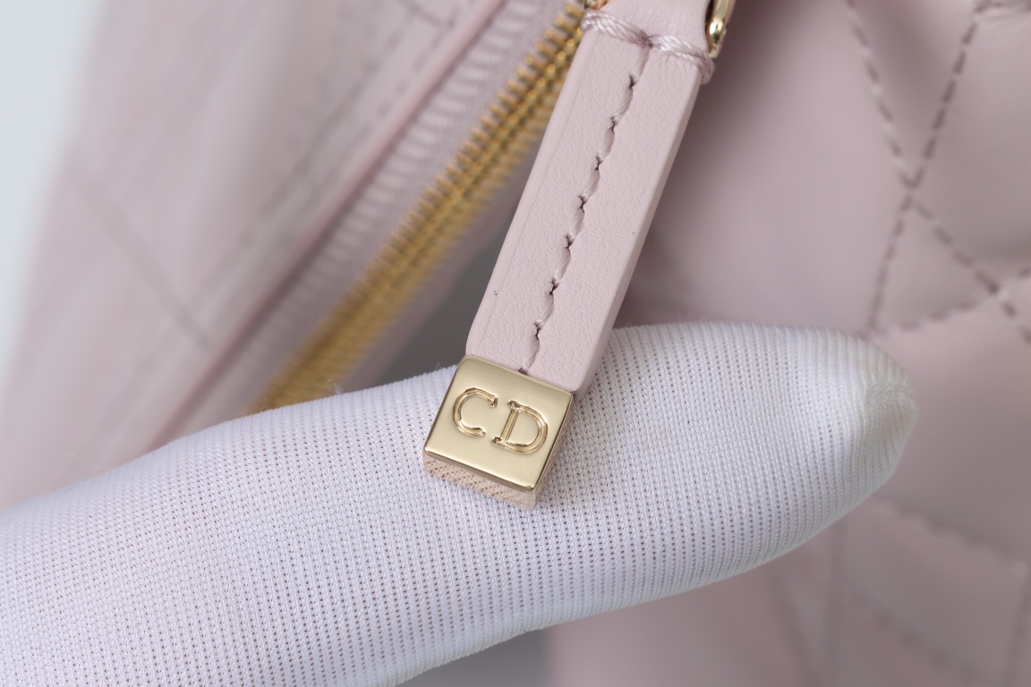 ディオール「Dior」Toujours ハンドバッグ センター（ラベンダーピンク カーフレザー）