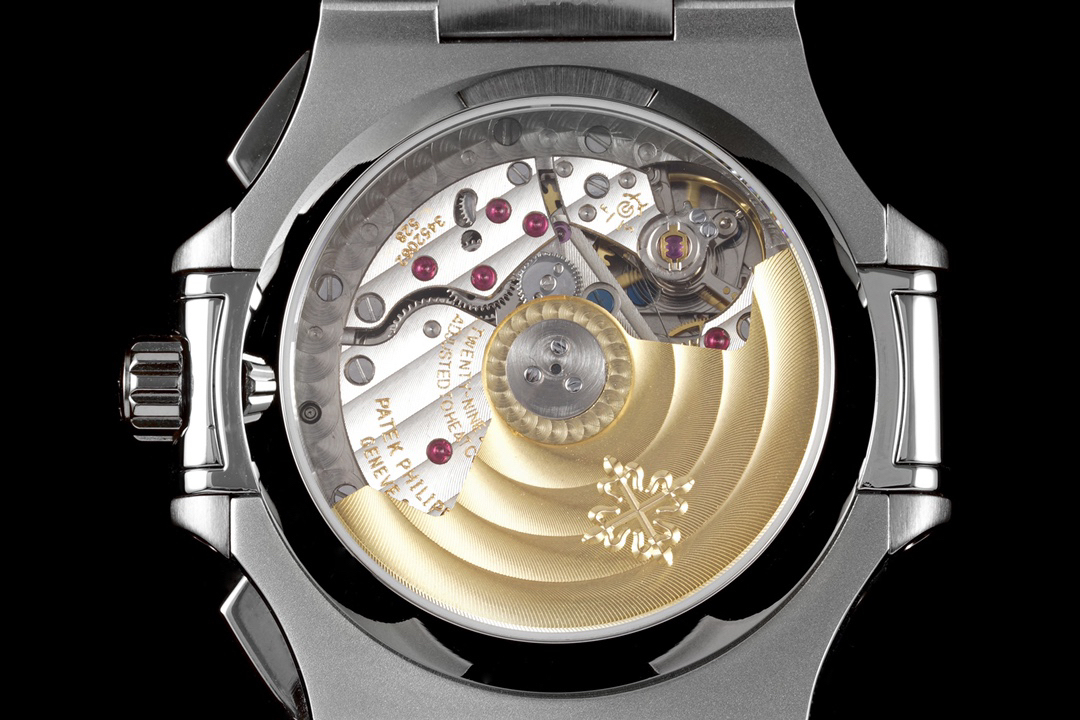 パテック フィリップ「Patek Philippe」ノーチラス クロノグラフ パテック フィリップ 40MM