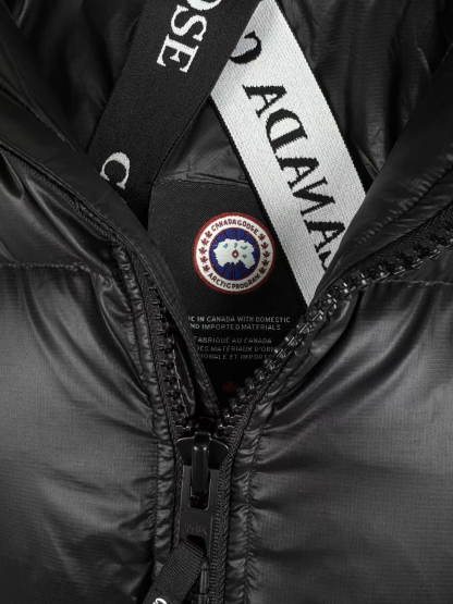 カナダグース「Canada Goose」秋冬フード付きダウンジャケット