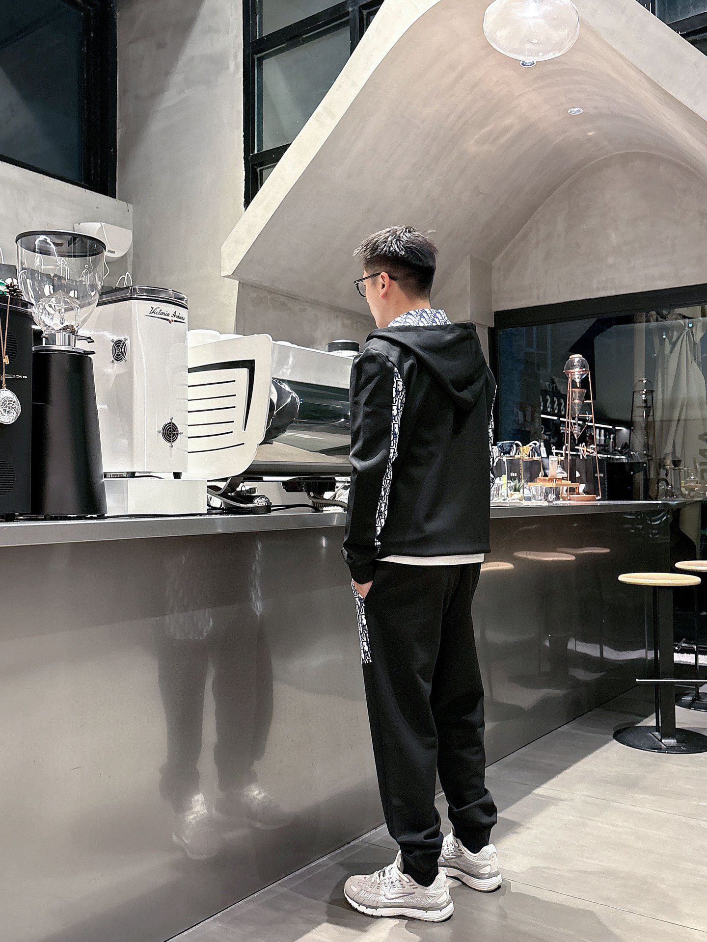 ディオール「Dior」秋冬 メンズ カジュアルスポーツセット