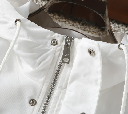 プラダ「Prada」秋冬 フード付きアウター