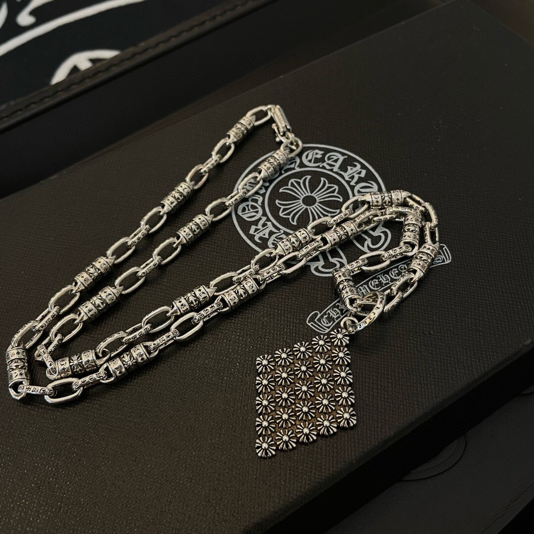 クロムハーツ「Chrome Hearts」ダイヤモンドクロス ネックレス