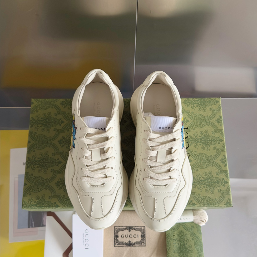 グッチ「Gucci」グッチ ライトン スニーカー (スネークイヤーリミテッド) / レザースニーカー