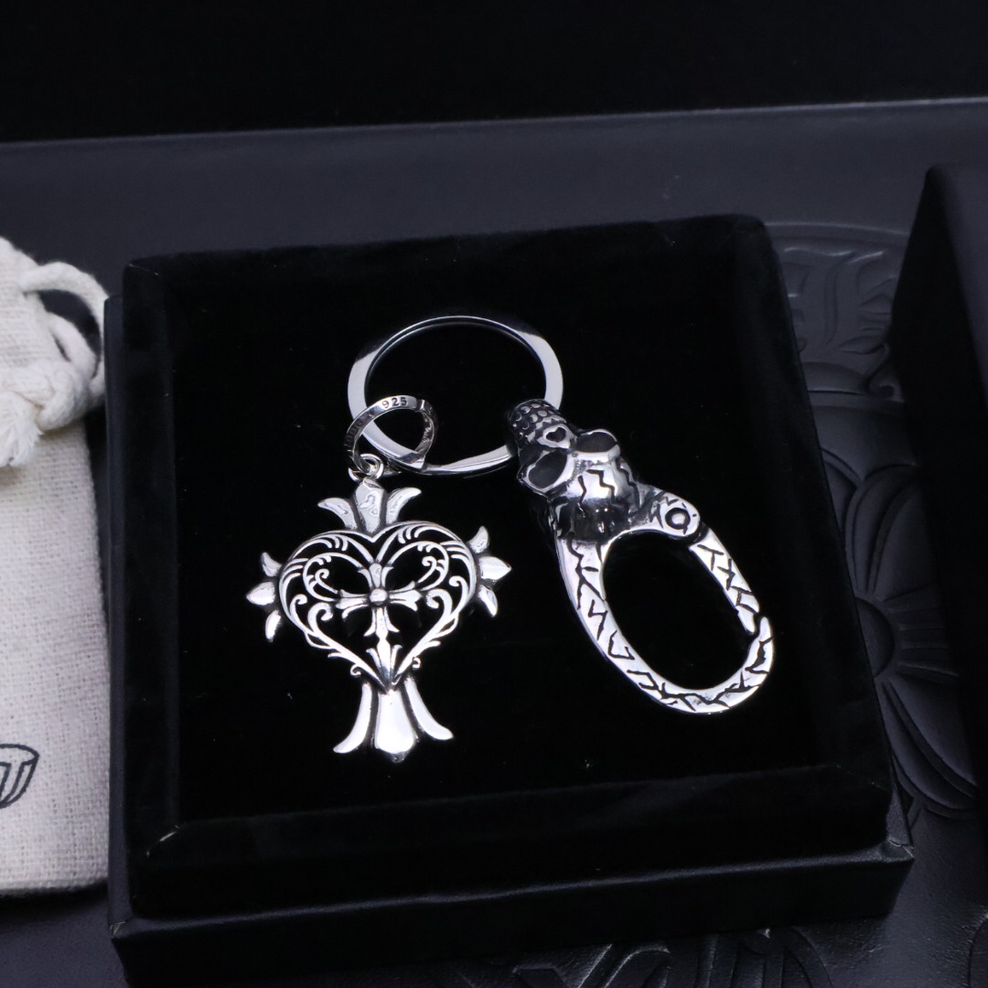 クロムハーツ「Chrome Hearts」キーホルダー＆バッグチャーム - スタイルアイコン
