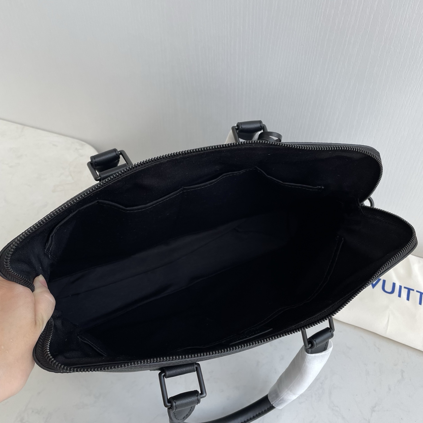 ルイ・ヴィトン「Louis Vuitton」ルイ・ヴィトン テイクオフ ブリーフケース M59159 / ビジネスバッグ