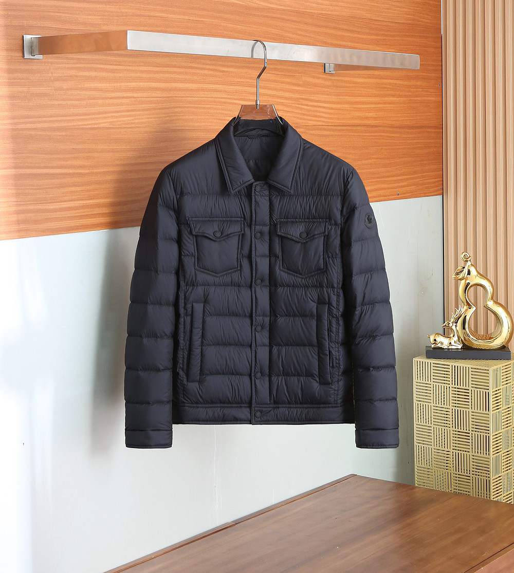 モンクレール「Moncler」秋冬 ダウンジャケット