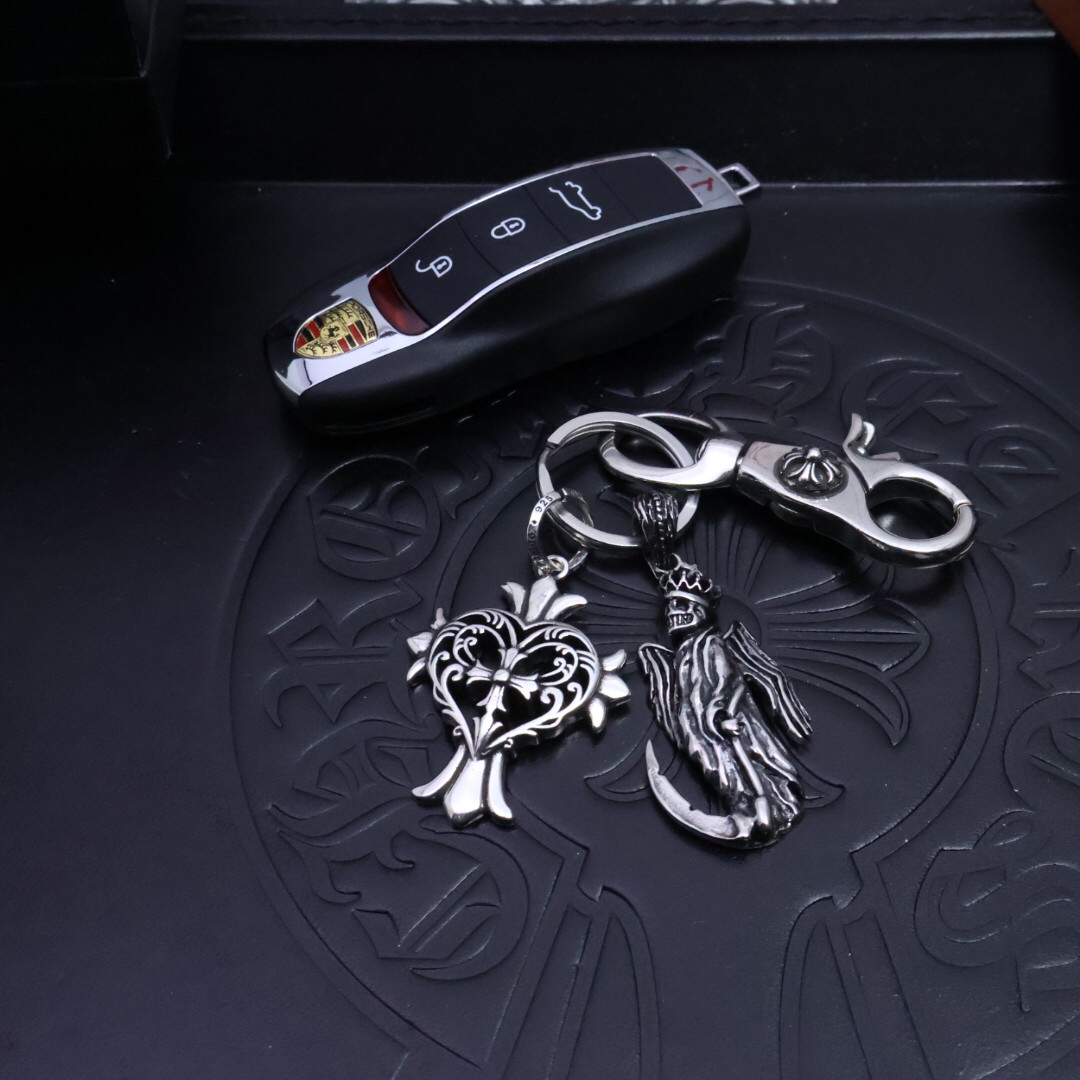 クロムハーツ「Chrome Hearts」キーホルダー＆バッグチャーム - スタイルアイコン