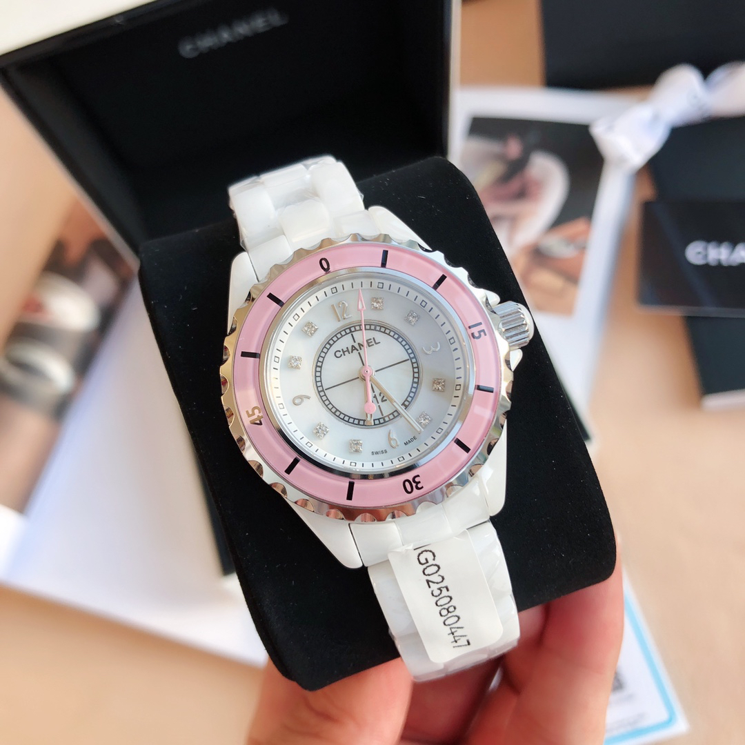 シャネル「Chanel」J12 キャリバー 33MM