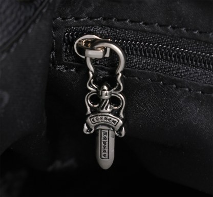 クロムハーツ「Chrome Hearts」十字架のリュックサック