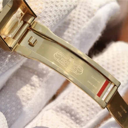 ロレックス「Rolex」サブマリーナーデイト 腕時計 40mm