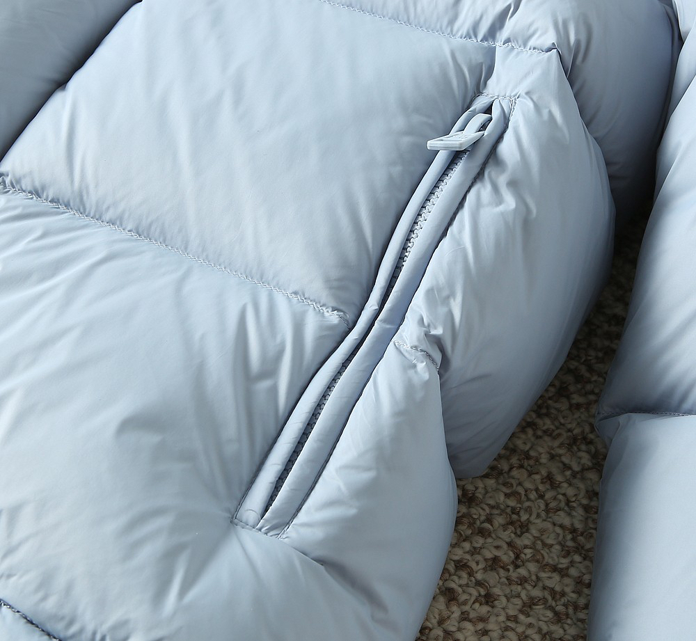 モンクレール「Moncler」秋冬 フード付きダウンジャケット