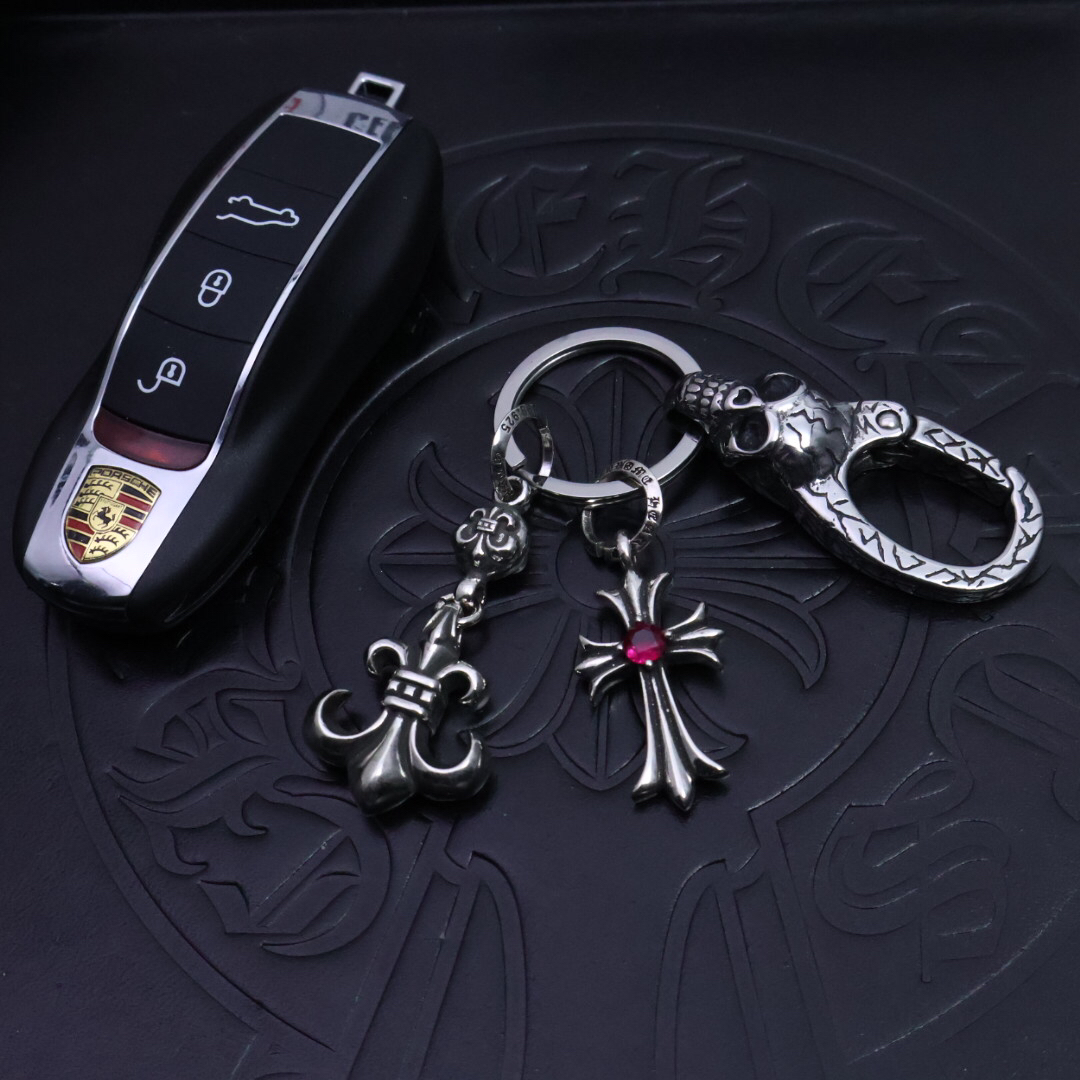 クロムハーツ「Chrome Hearts」キーホルダー＆バッグチャーム - スタイルアイコン