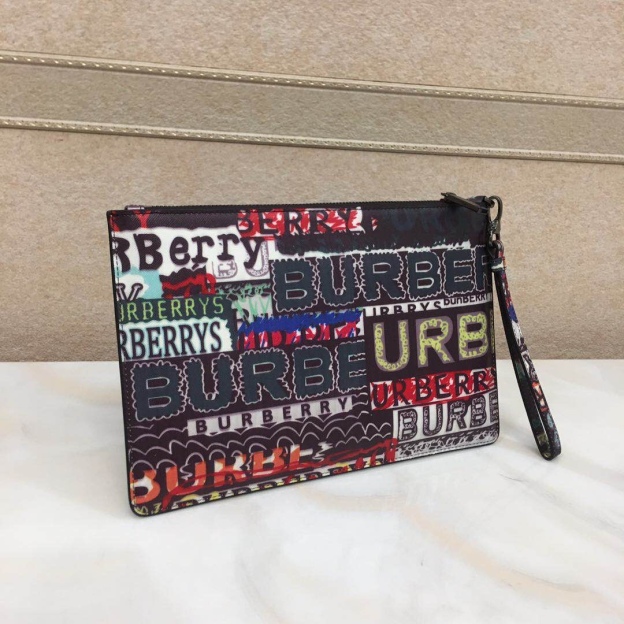 バーバリー「Burberry」ハンドクラッチ