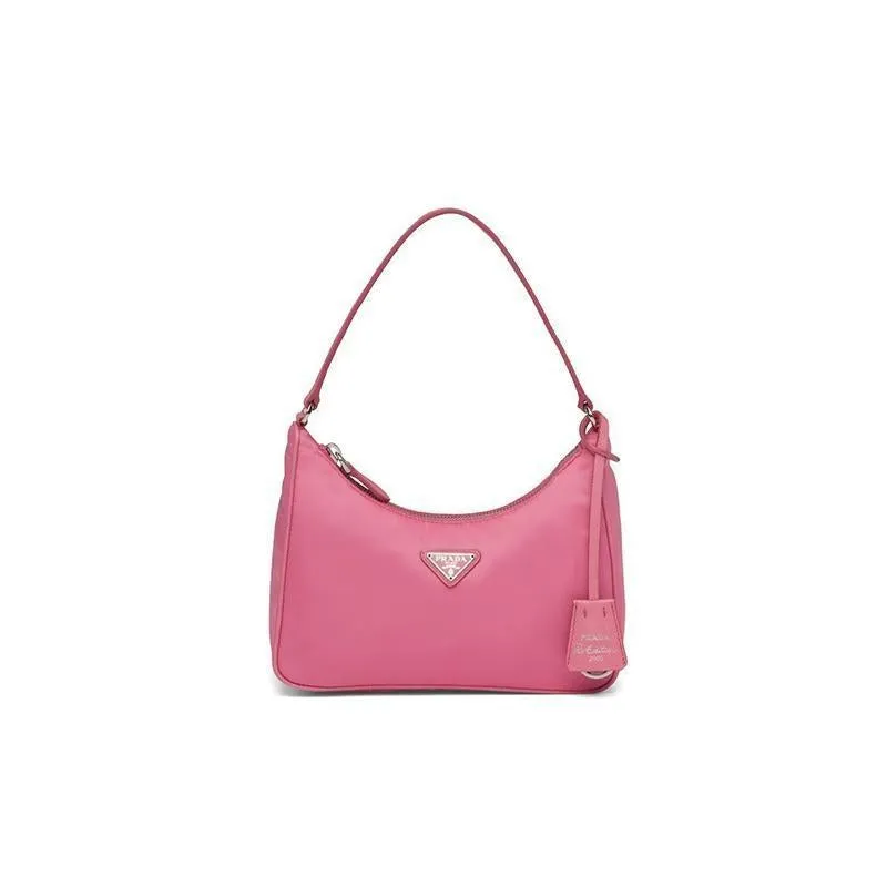 プラダ「Prada」レザーストラップ ホーボーバッグ