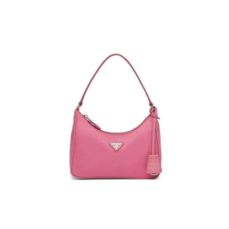 プラダ「Prada」レザーストラップ ホーボーバッグ