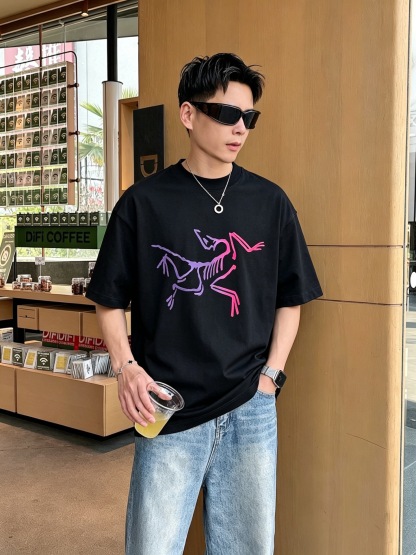 アークテリクス「ARC'TERYX」アークテリクスロゴプリントTシャツ / ショートスリーブ クルーネック