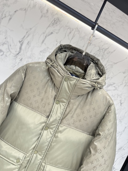 ルイ・ヴィトン「Louis Vuitton」Down Blouson ダウンジャケット