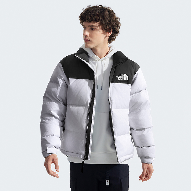 The North Face 96 モデルのヌプツェ（NUPTSE）ダウンジャケットは、クールなブランドのクラシックなアイコンで、新モデルのガチョウのダウン入りです。