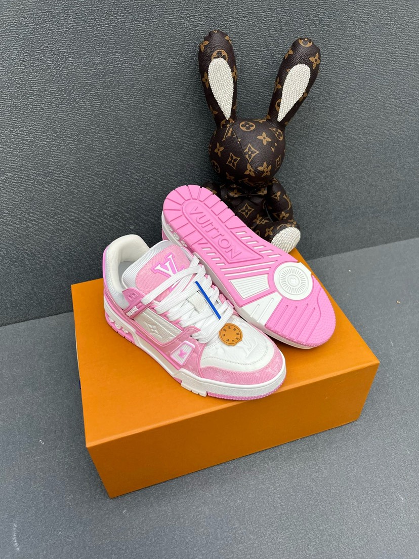 ルイ・ヴィトン「Louis Vuitton」LOUIS VUITTON LV Trainer スニーカー